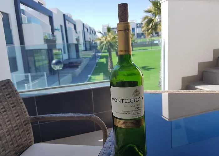 Dom wakacyjny Oasis 8 Floor In Punta Prima